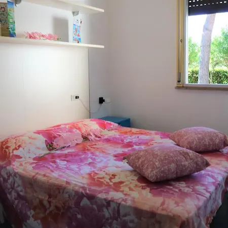 Beautiful With Private Terrace - Pool And Playground - Place