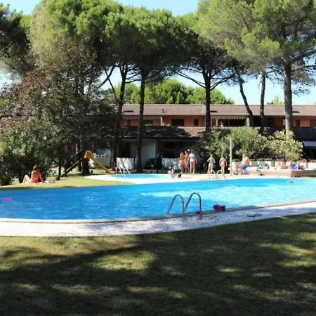 Beautiful With Private Terrace - Pool And Playground - Place Bibione